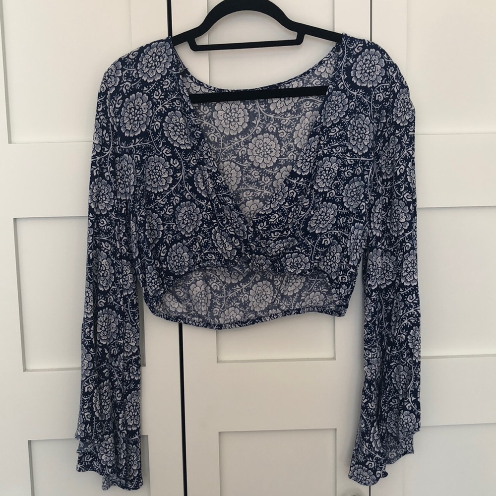 Crop top